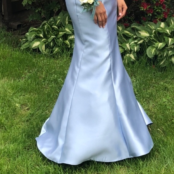 2 piece dress, Wore once for just a few hours. - Picture 4 of 4